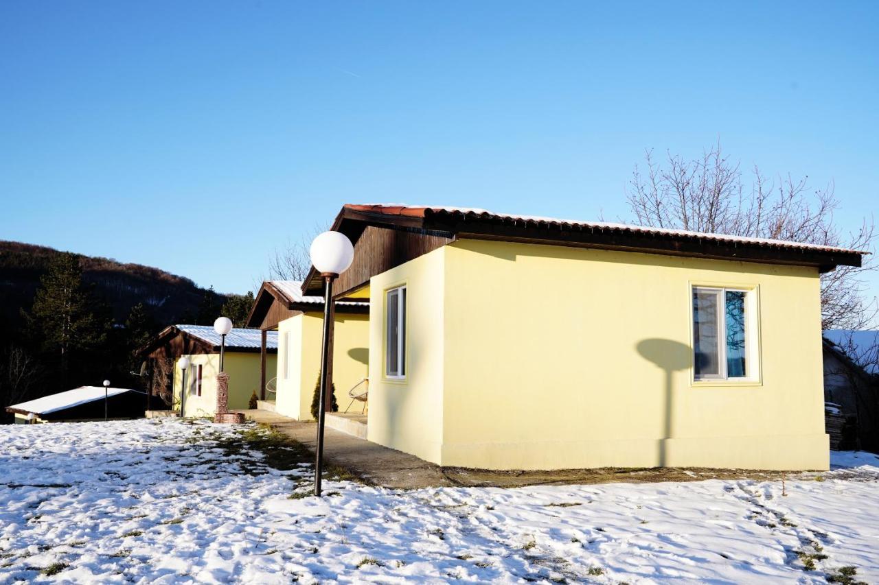 Daskalov Bungalows Chervena Lokva Экстерьер фото