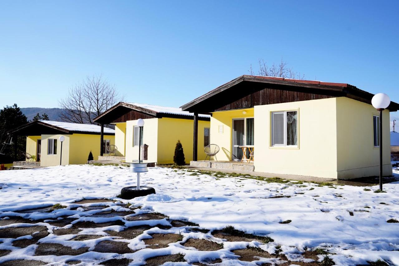 Daskalov Bungalows Chervena Lokva Экстерьер фото