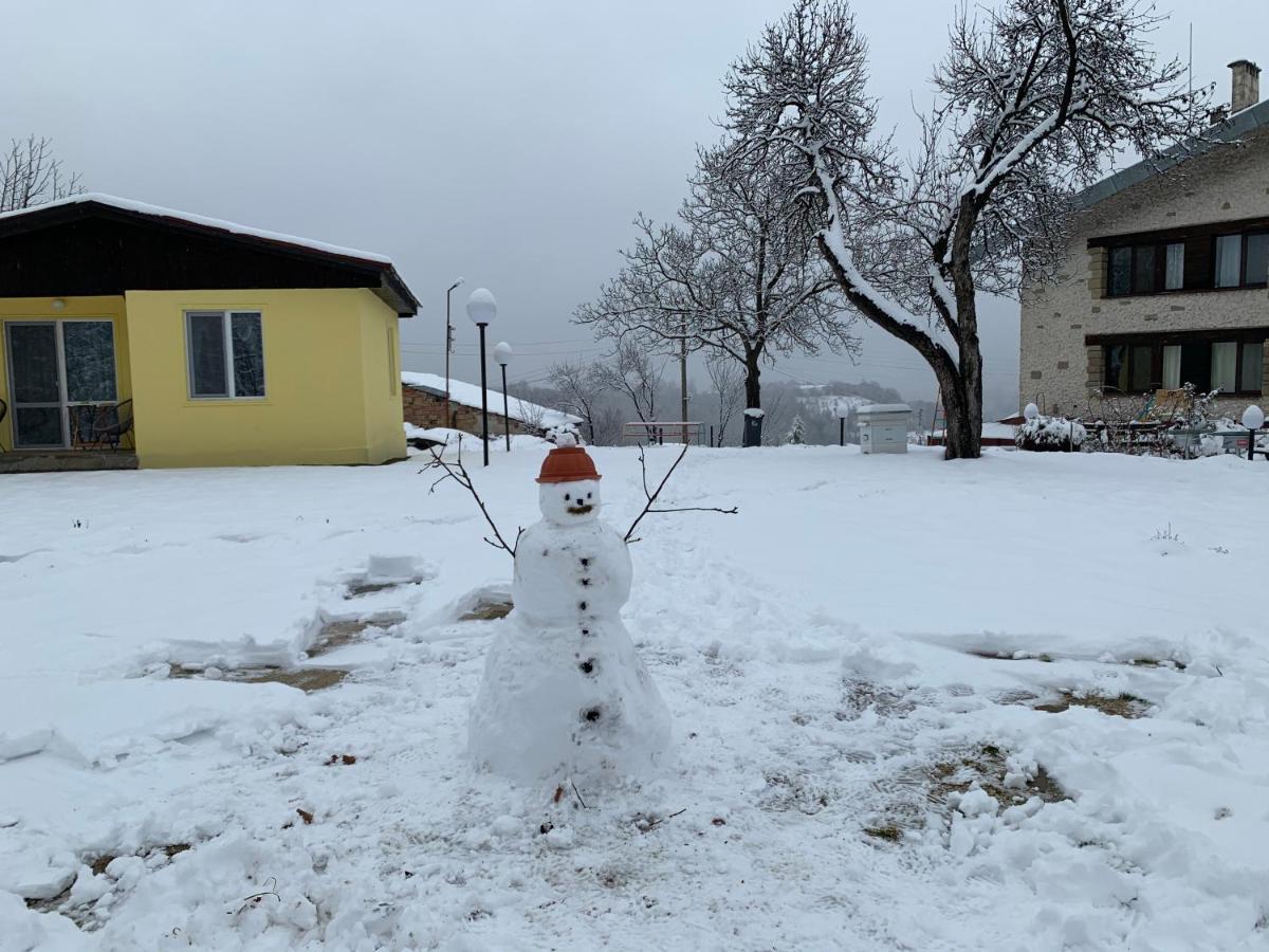 Daskalov Bungalows Chervena Lokva Экстерьер фото