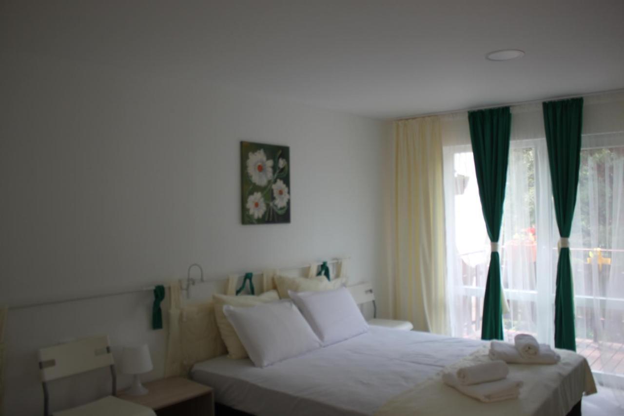 Daskalov Bungalows Chervena Lokva Экстерьер фото
