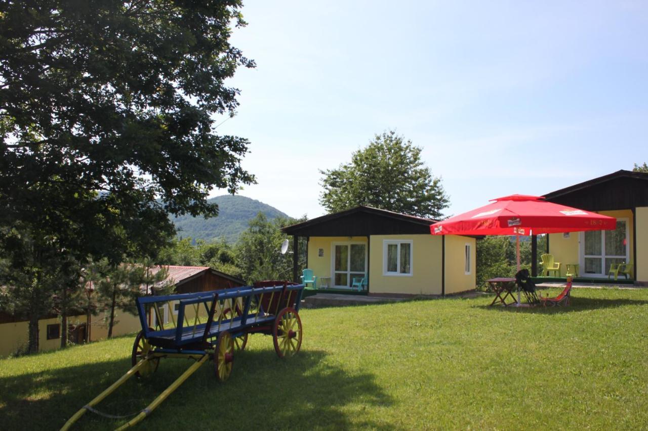 Daskalov Bungalows Chervena Lokva Экстерьер фото