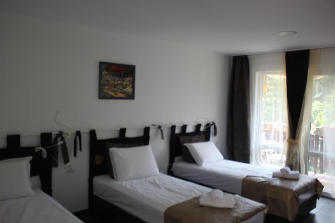 Daskalov Bungalows Chervena Lokva Экстерьер фото