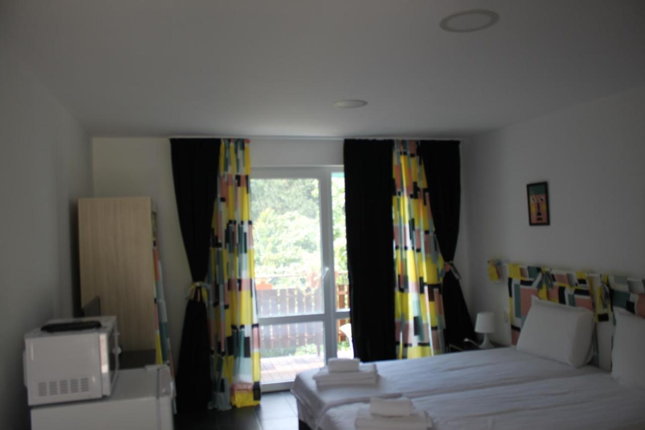 Daskalov Bungalows Chervena Lokva Экстерьер фото